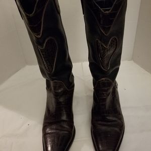 Brighton Toby heeled boots